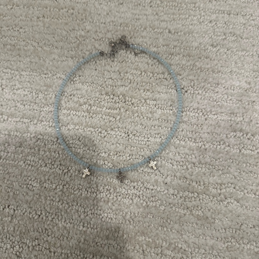 such cute cross necklace